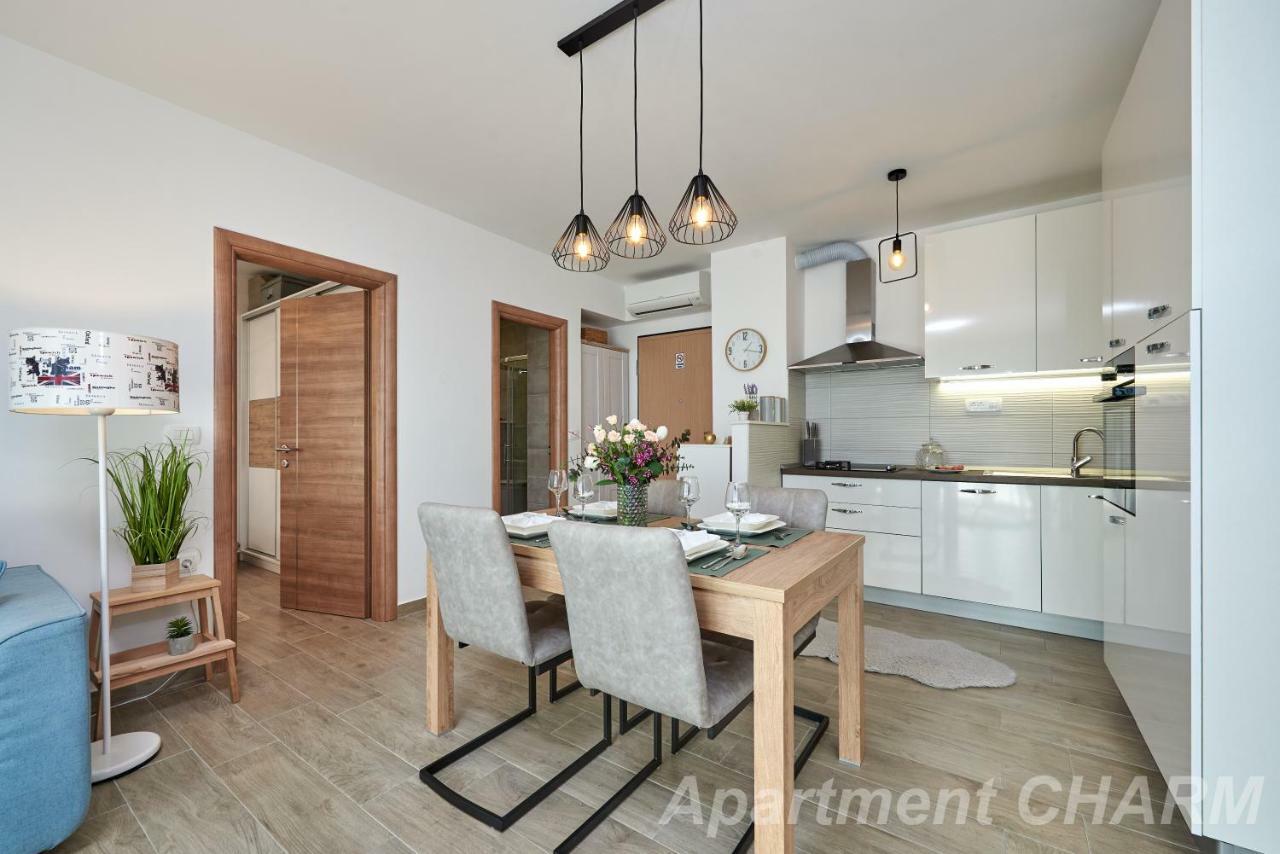 Luxury Apartment Charm With Pool Trogir Exterior photo