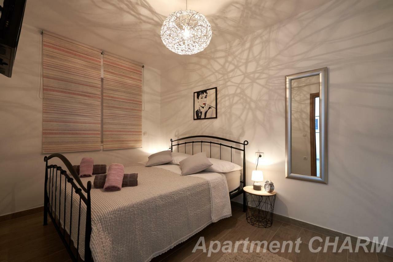 Luxury Apartment Charm With Pool Trogir Exterior photo